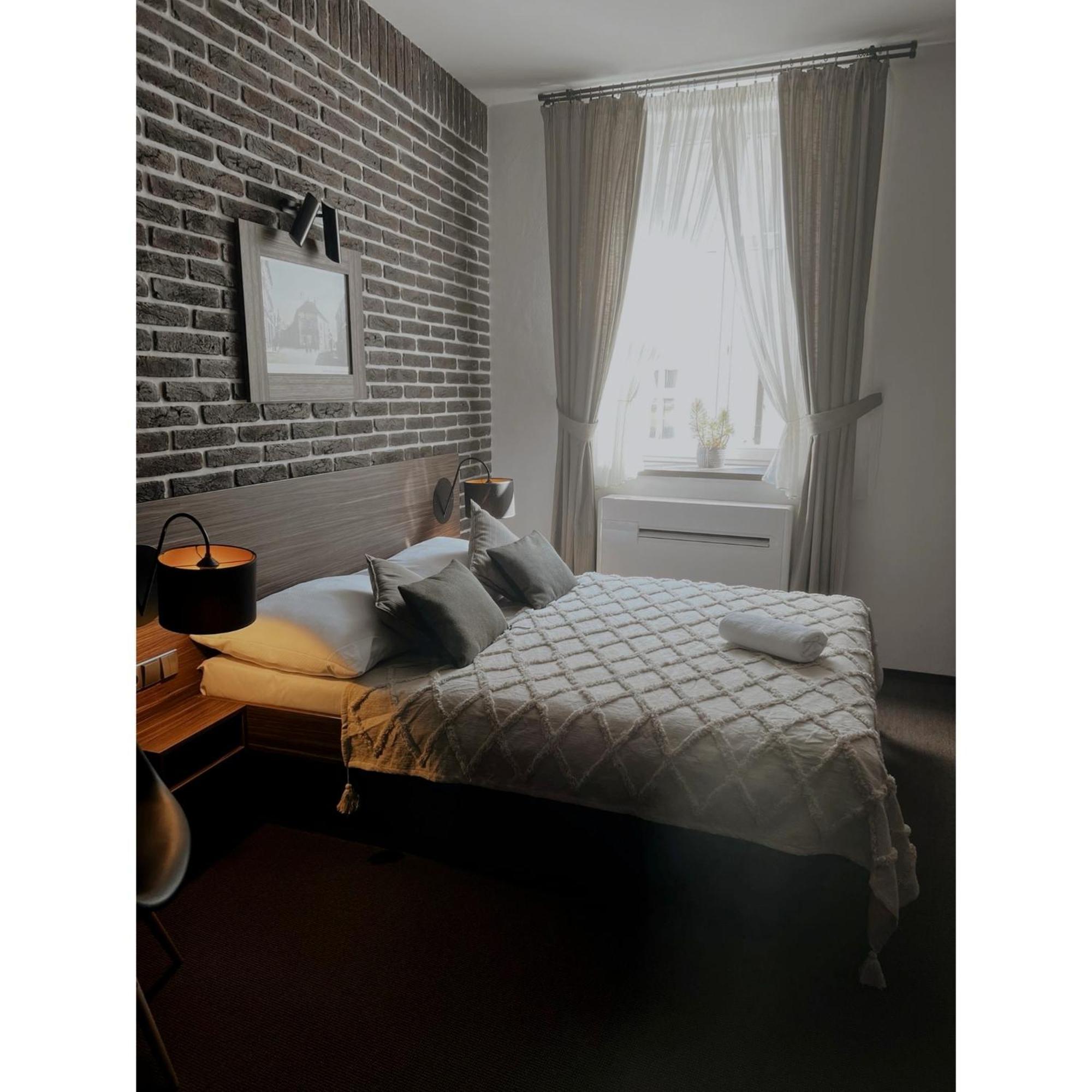 Penzion U Kubesa - Adults Only กรอมเมียร์ริช ภายนอก รูปภาพ